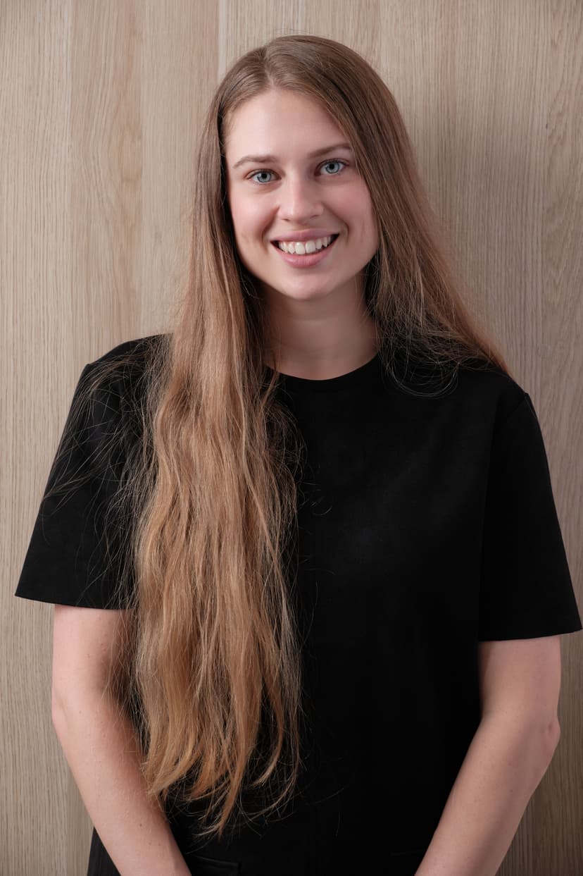 Olga - Receptionist