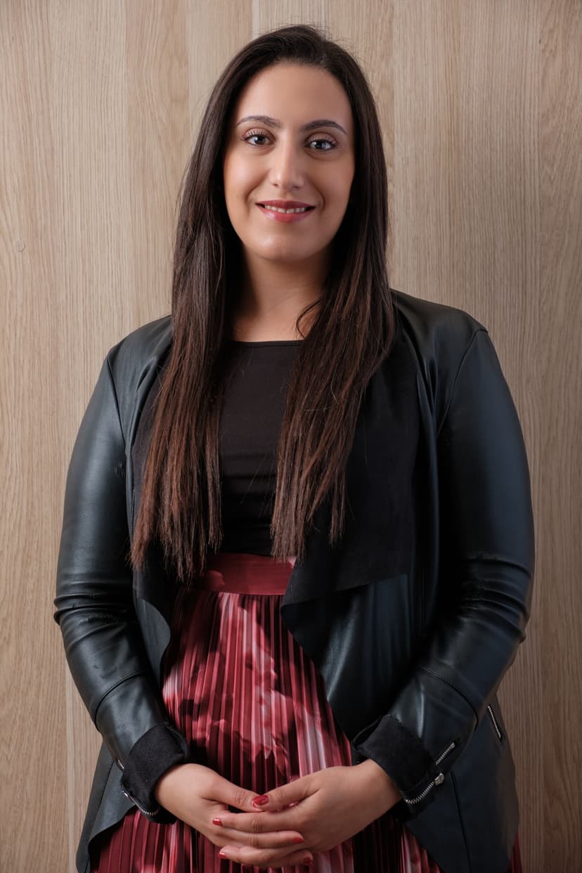 Dr. Sherin Takawi - Cosmetic & Invisalign Dentist